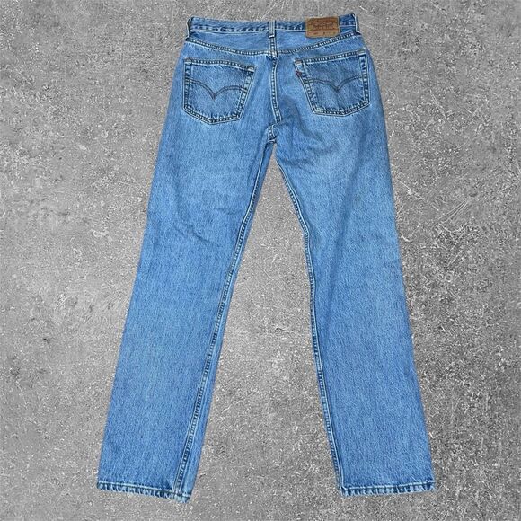 Vintage 90s Levi’s 501 Light Wash Button Fly Jeans 33x32 Made In USA - Picture 5 of 10
